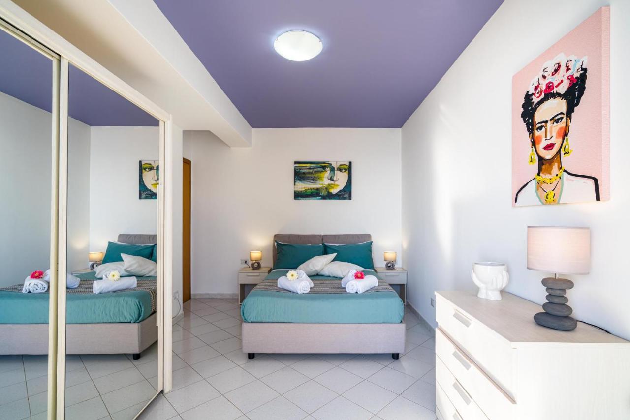Loft Balcone Sul Mare Apartment Letojanni Exterior photo